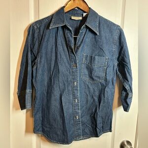 Women’s Liz Claiborne Blue Denim Shirt - Size Small 100% Cotton NWOT NOS